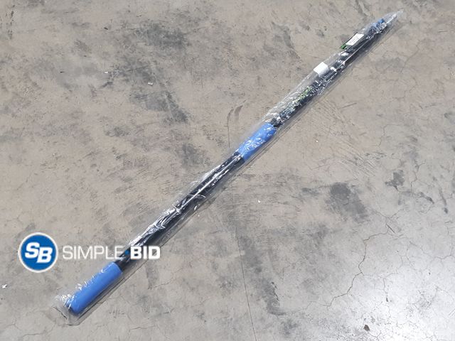 Lot 58-29194 - New EVERSPROUT 7-to-24 Foot Telescopic Extension Pole (30 Foot Reach) | Heavy-Duty Sturdy Aluminum |...