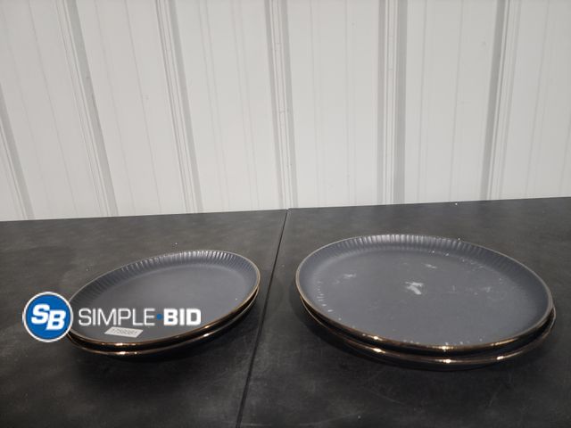 Lot 58-26054 - Safdie and Co (4) Plates Matte Black 2 tone light use