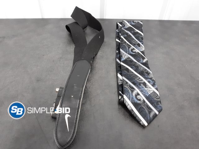 Lot 58-73654 - Lot of Neck Tie and Nike Belt