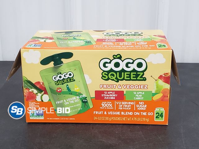 Lot 58-71883 - GOGO! Squeez Fruit and Veggie -- Apple Strawberry Zucchini -- Apple Pear Carrot - unopened - BB 7/20...