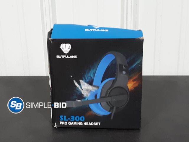 Lot 58-21082 - New Butfulake SL-300 Pro Gaming headset