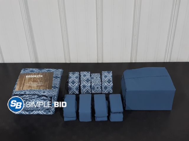 Lot 58-34876 - Brooklyn QUEEN sheet sets includes 4 bonus pillowcases Fits up to 17" mattress -- 2 pack - appears u...
