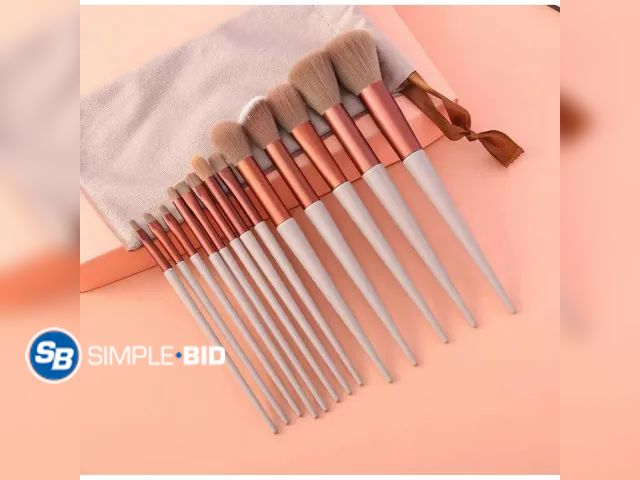 Lot 58-17603 - New  Makeup Brushes Set - 13 Pcs Make up Kits for Foundation Eyebrow Concealer Eye Shadows Professio...