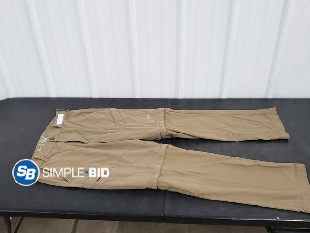 Lot 58-77341 - Men's Under Armour Heat Gear pants - SIZE 34 - used but in good condition
