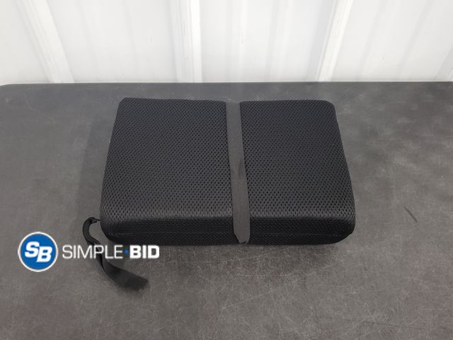 Lot 58-74681 - Foldable Seat Cushion 14" x 22" - Great for the Car or taking along to places where padding is neede...