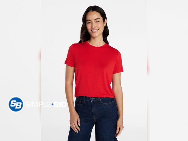 Lot 58-70576 - Time and Tru Women's Boxy Tee with Short Sleeves - Size Large 12-14 - NWT