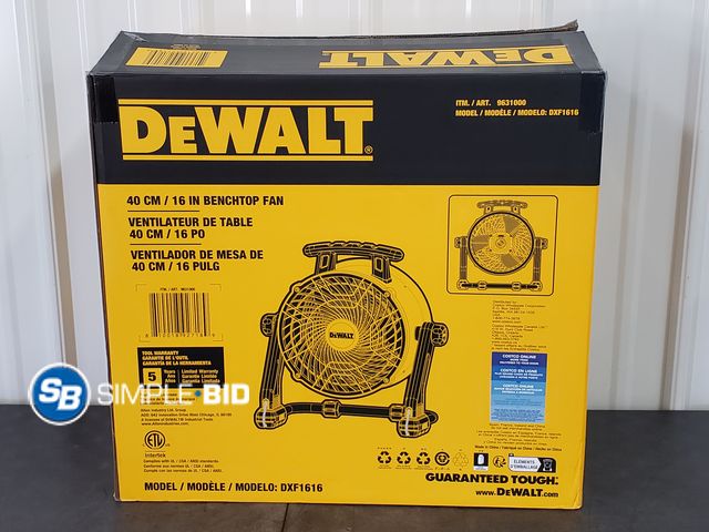 Lot 58-54497 - DeWalt 16" benchtop Fan - new
