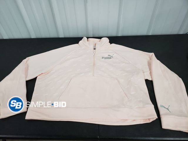 Lot 58-41214 - Women's 1/4 Puma Pullover - light use - in good condition