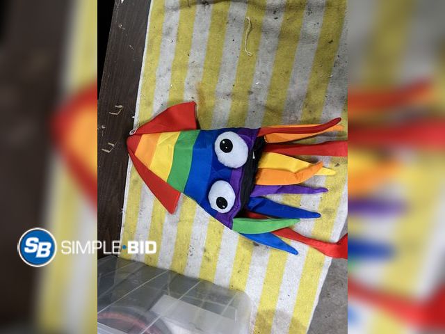 Lot 58-33921 - Rainbow Squid Hat