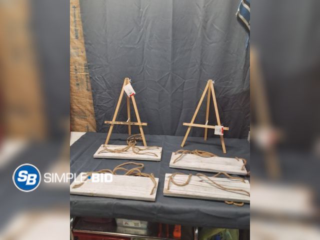 Lot 58-68185 - Easels &amp; Plant Hanging Swings
