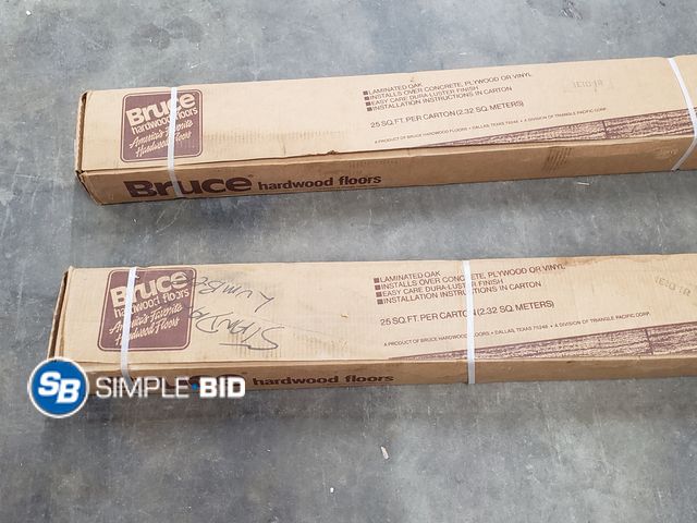 Lot 58-71904 - Lot (2) Boxes of Bruce Engineered Wood Oak Med Flooring 3 1/4" E711 25 sq ft each