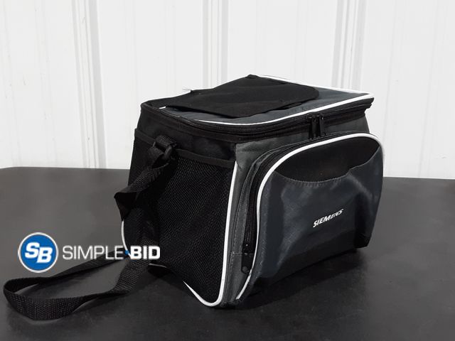 Lot 58-24226 - Siemens Logo Small Cooler