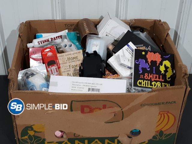 Lot 58-28534 - BOX of Small Amazon items - various items - unused