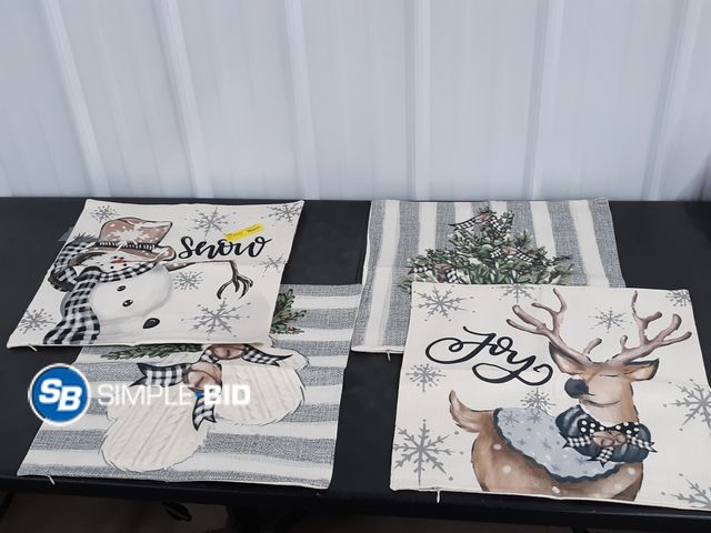 Lot 58-29592 - Lot of (4) New Holiday Pillow covers - approx. 18" x 18"