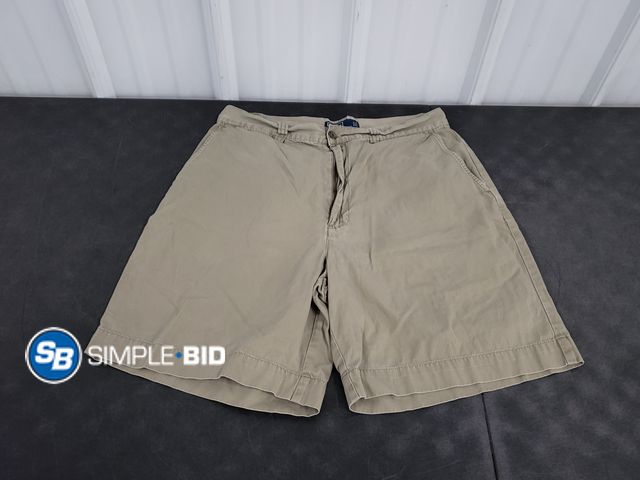 Lot 58-71260 - Polo By Ralph Lauren Shorts - Size 33 - light use
