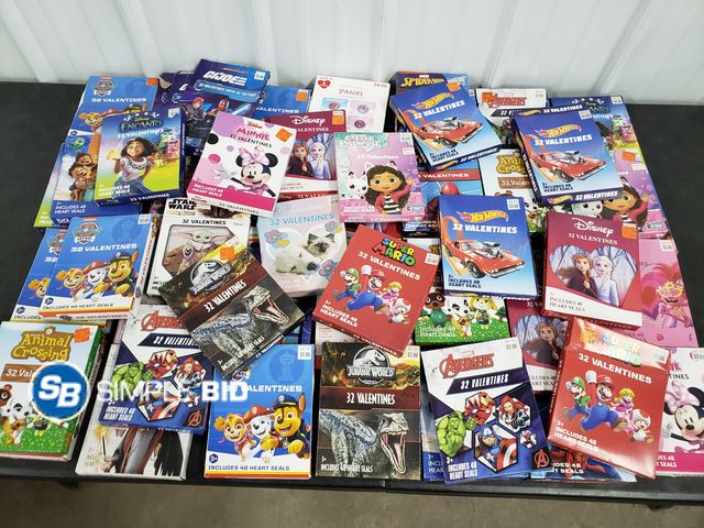 Lot 58-59686 - Lot of (50) Packages of VALENTINES Cards with Heart Seals - unopened / various themes