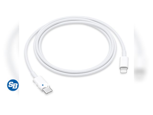 Lot 58-26876 - New Apple USB-C to Lightning Cable (1m) Fast Charging iPhone Charger - Compatible with iPhone 14/13/...