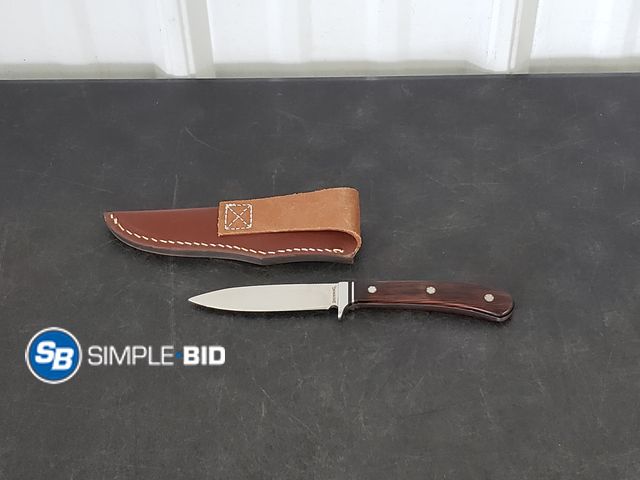 Lot 58-83456 - Hunting Knife with Sheath