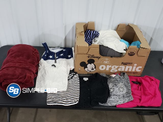 Lot 58-63443 - CLOTHING! Lot of Women, Men Clothing -- Variety of styles and sizes - used but in good condition