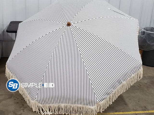 Lot 58-84142 - Ammsun Patio Umbrella