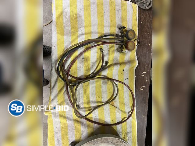 Lot 58-33837 - KD Tools R12 Refrigeration Gauges