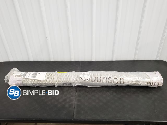 Lot 58-83064 - Indoor/Outdoor Area Rug - 4' x 6' - Appears Unused