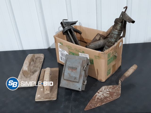 Lot 58-29221 - Lot of Used Tools, Trowels, Paint Guns, etc.