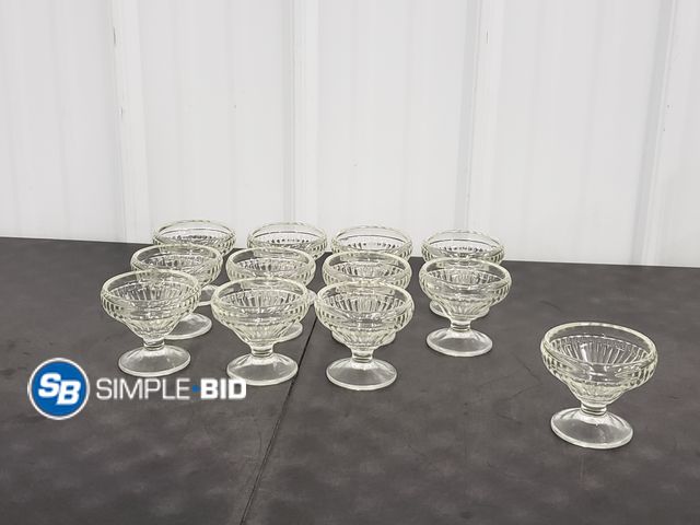 Lot 58-67122 - Lot of (12) Vintage Glass Pudding Cups
