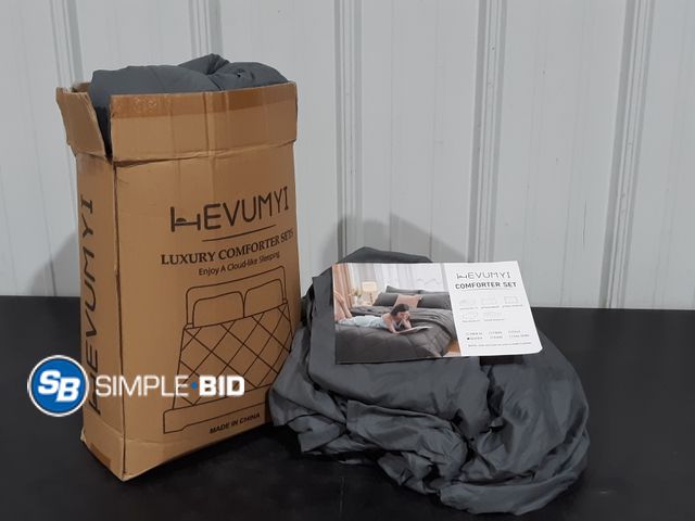 Lot 58-27054 - Hevumy I Comforter Set - Queen - Comforter, Pillow Cases, Shams, Flat Sheet, And Fitted Sheet