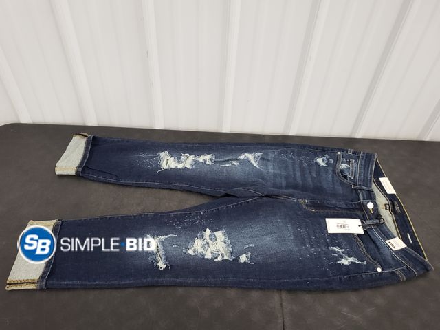 Lot 58-77824 - New Women's Judy Blue Boyfrined Fit Jeans - SIZE 14W
