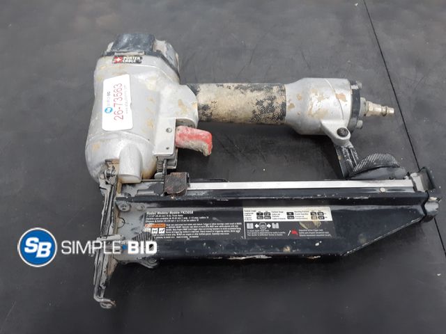 Lot 58-73563 - Porter Cable Finsih Nail Gun