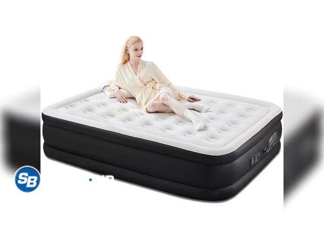 Lot 58-51343 - New edx 18" Twin Size Air Mattress Bed with Built- in Pump Blow Up Mattresses for Camping, Indoor Co...