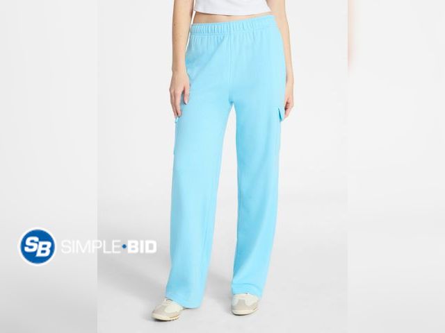 Lot 58-65436 - New No Boundaries French Terry Cargo Pants, 30" Inseam, Women's - SIZE XL