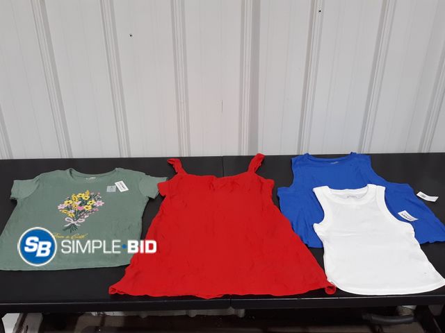 Lot 58-34988 - Lot of GIRLS Old Navy Clothing - various styles -- sizes Range from S-L -- mostly unworn - NWT