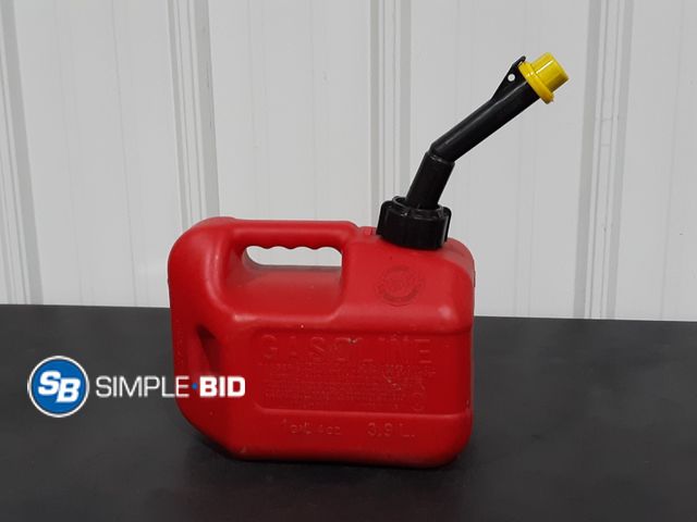 Lot 58-35214 - Plastic 1 Gallon Gas Can