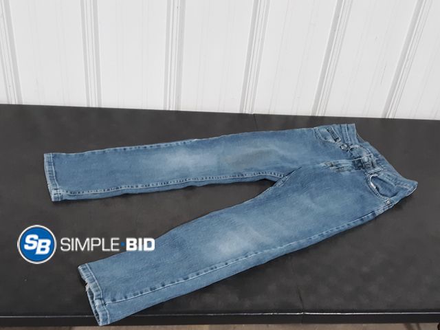 Lot 58-36016 - Lee Boys Jeans Size 12S - light Use