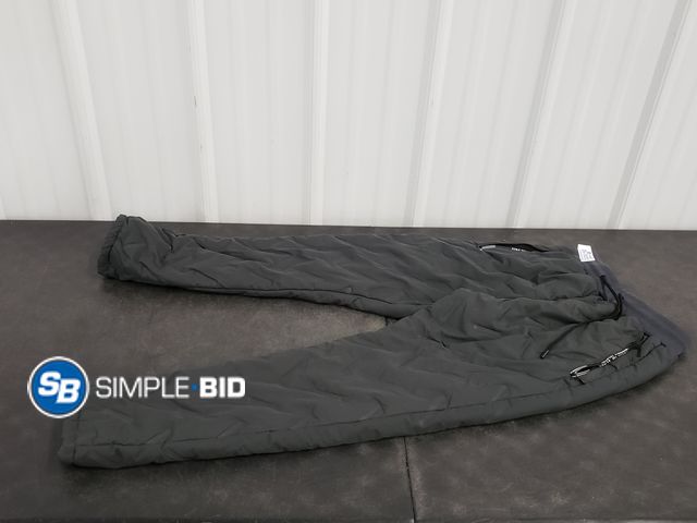 Lot 58-74711 - Young Adult Snow Pants new sport - SIZE XL - used but in good condition