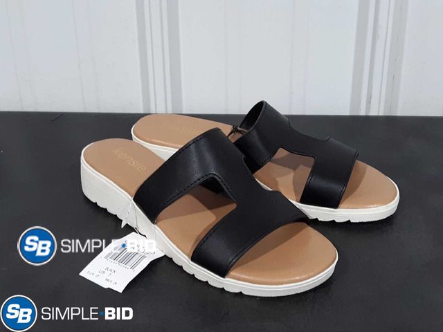 Lot 58-25184 - Pair of Kensie Sandles -size 7 - new