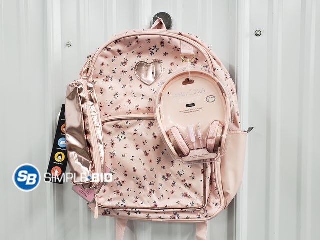 Lot 58-70840 - New Locker Club Backpack with headphones and pencil case
