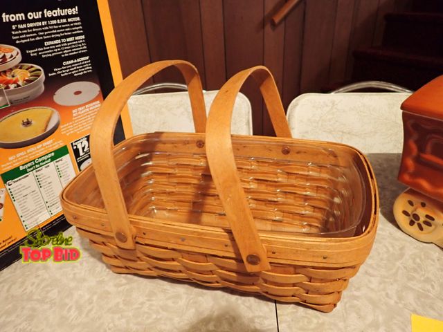 Lot 59-43174 - Longaberger Basket 1992 12 1/2" x 8 1/4" with Insert