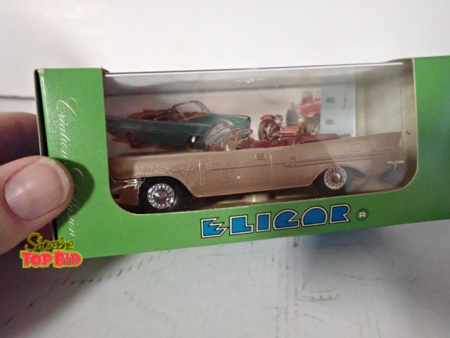 Lot 59-43345 - 1100 Chrysler New Yorker 1958 Cabriolet Cast 3 3/4" Car, Mint Condition