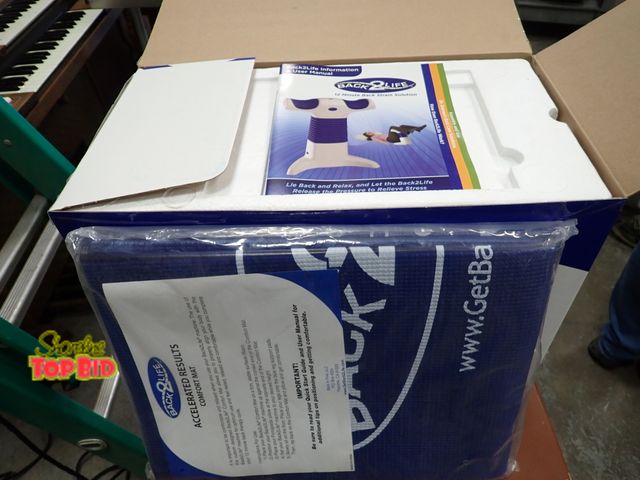 Lot 59-13079 - New Back 2 Life Continuous Motion Massager with Mat