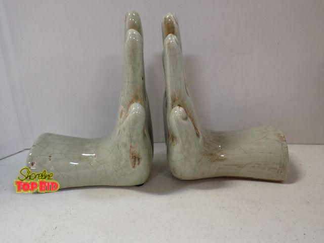 Lot 59-43593 - Pair of Figural Hands Bookends