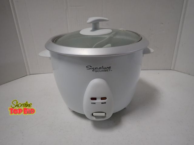 Lot 59-21551 - Signature Gourmet Electric Rice Cooker with Glass Lid