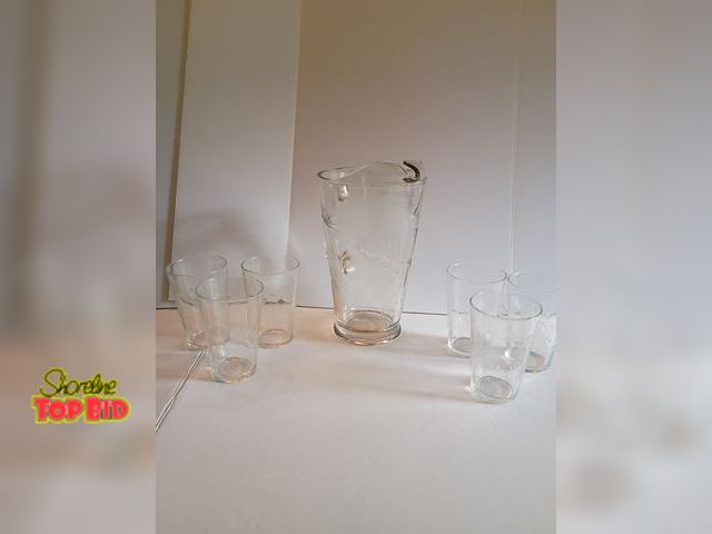 Lot 59-10204 - Anchor Hocking 1950/60  water or beer pitcher with 6 glasses.  Commonly referred to by collectors as...