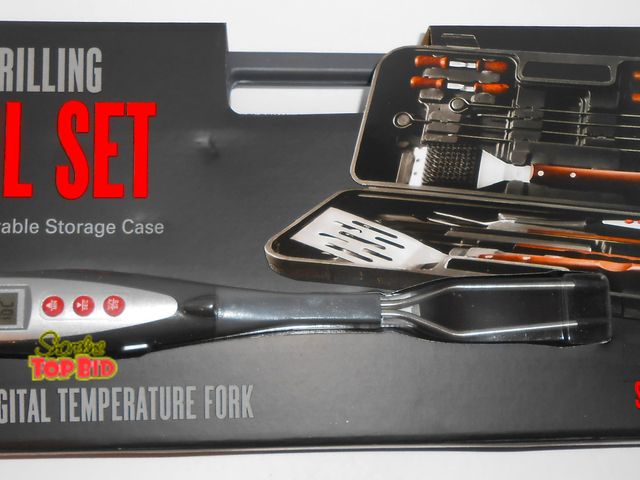 Lot 59-74283 - New 17 pc BBQ Grill Set with Carrying Case - neat item!