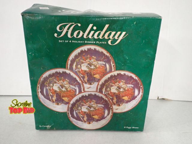 Lot 59-50027 - Holiday Plates, New