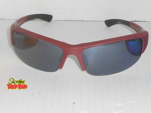 Lot 59-74356 - X3 sunglasses 1- Tommy Bahama, 1-Hangten, 1 Peppers, pre-owned