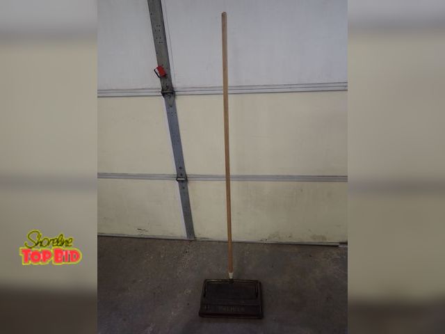Lot 59-20095 - Antique Premier Push Vac with Modern Handle, Works