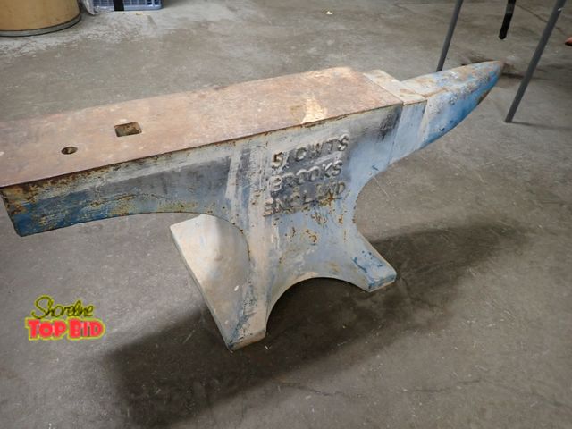 Lot 59-10022 - RARE - Ca. 1950,  J. Brooks England Huge Vintage Anvil 5 CWTS, 38 1/2", 254 KGS - 559.97 pounds. Gre...